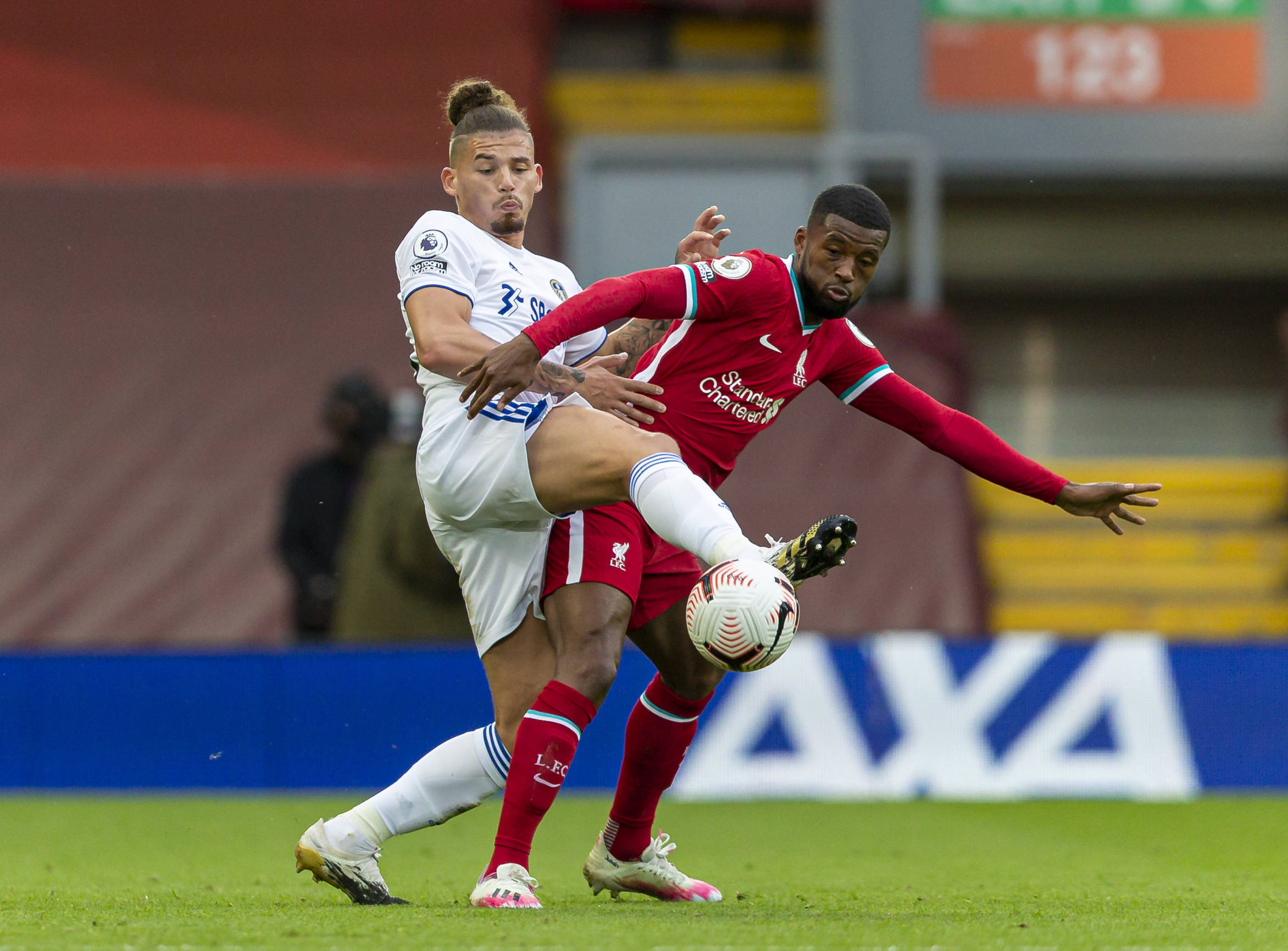 同时让格林 同时让格林